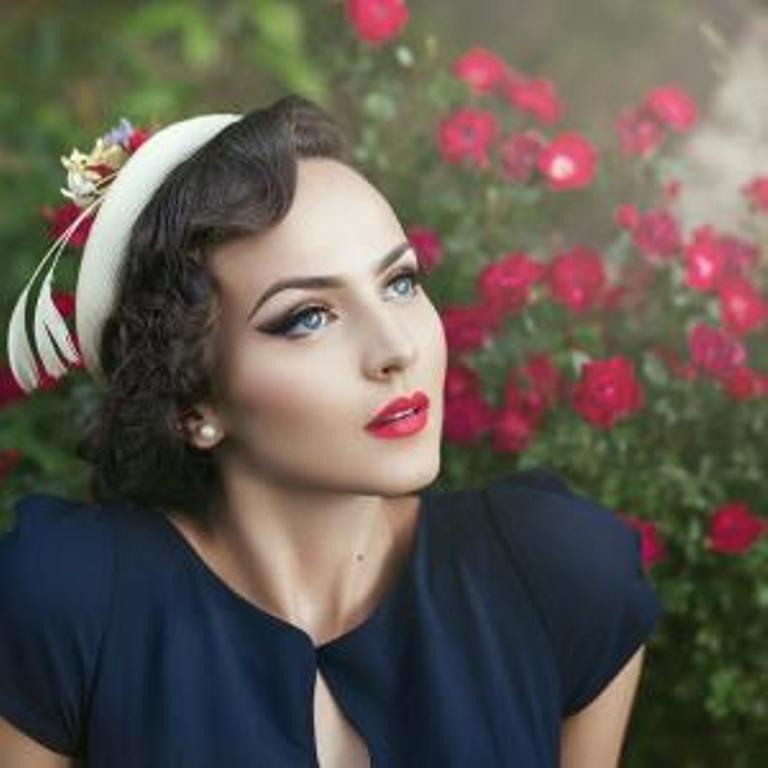 Femeie, de mugurel_puscas