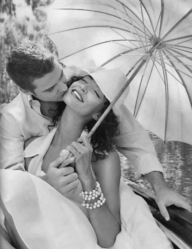 rondelul vietii de carmen pinte