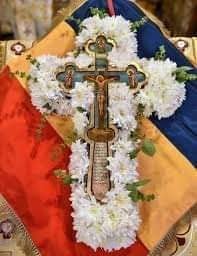 la sfanta cruce ma inchin elena tudosa