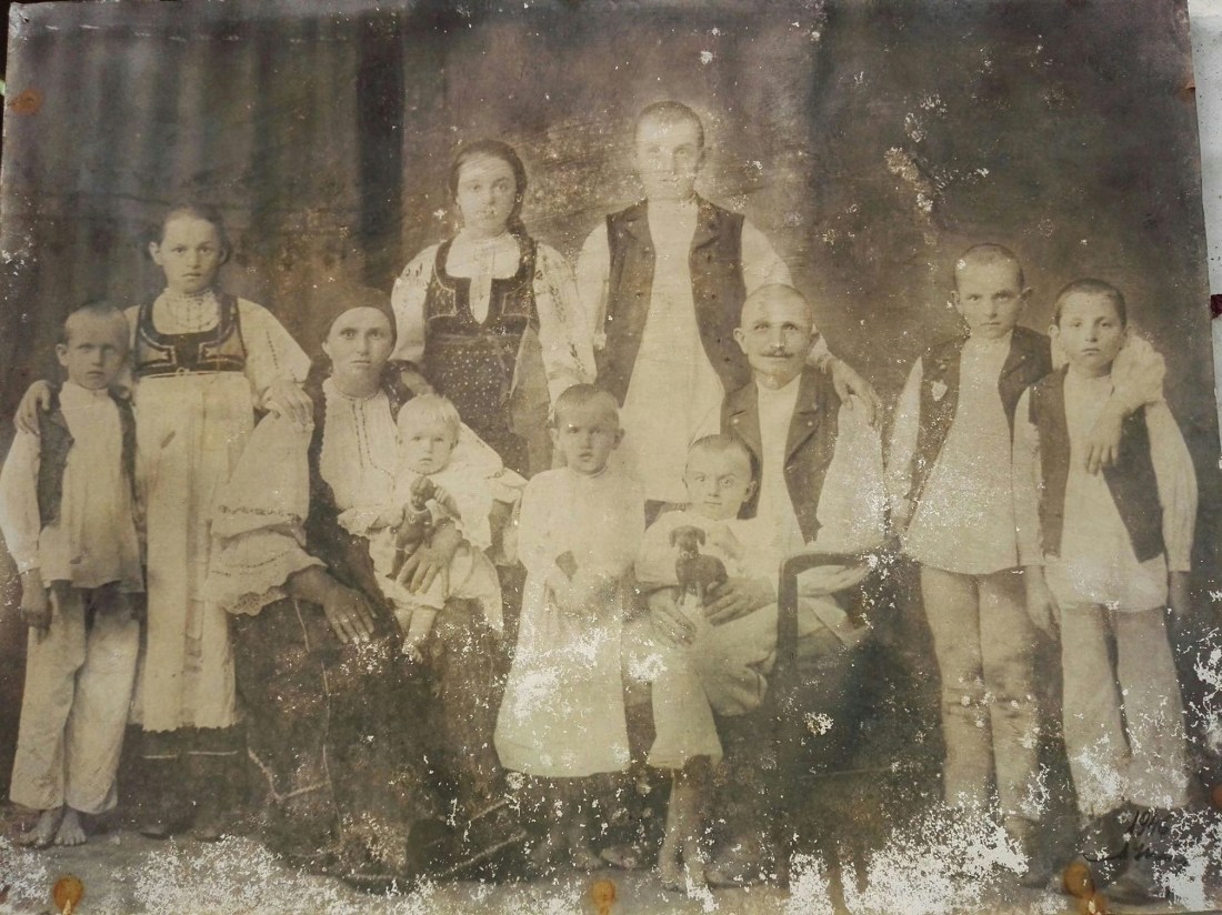 satul meu zideste eternitate de lucretia bogdan inta