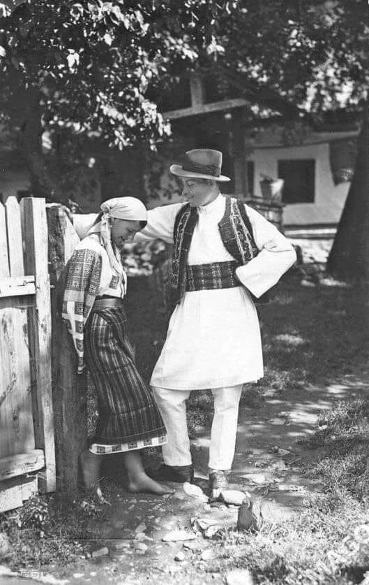 ne-am nascut la tara de sandu chiva