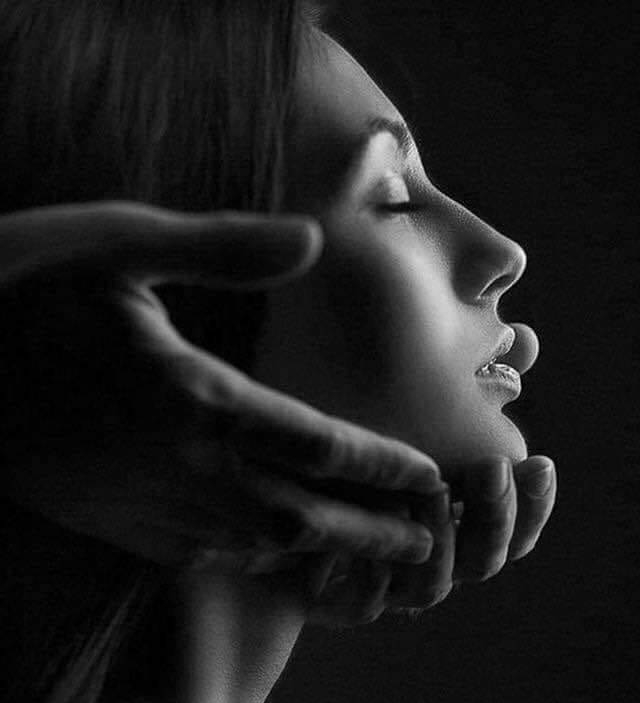 priveste cu sfiala de ciobanu gica