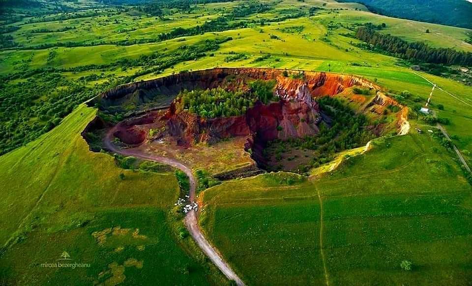vulcanul stins de aurelia oanca
