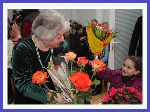 aurelia-oanca-lansare02