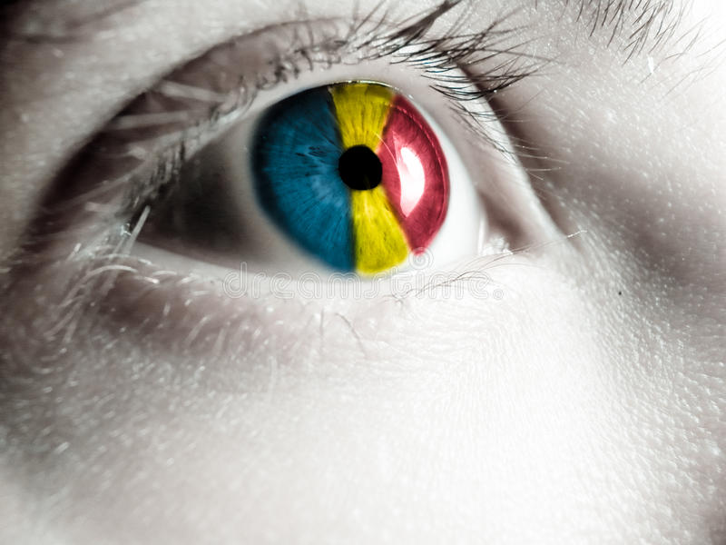 romanian-supporter-flag-eye-52413975