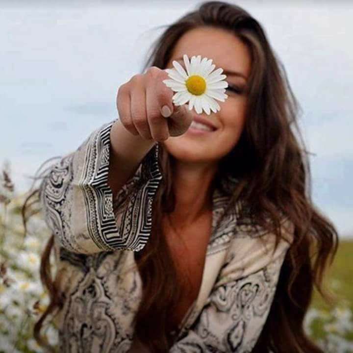 Esti mama buna iubitoare de Cristian Chistruga