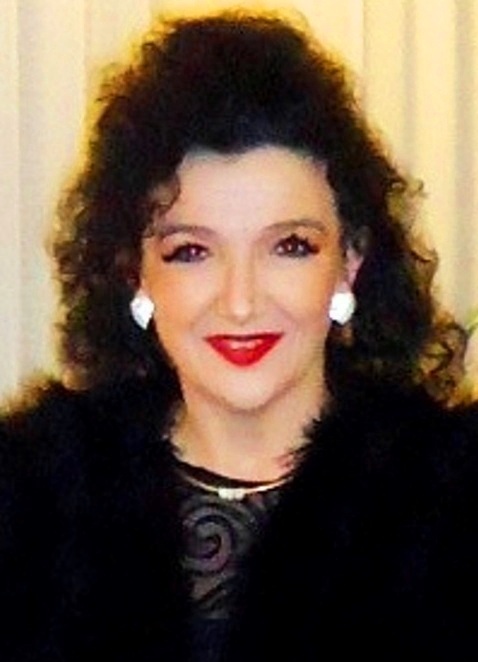 Mihaela CD