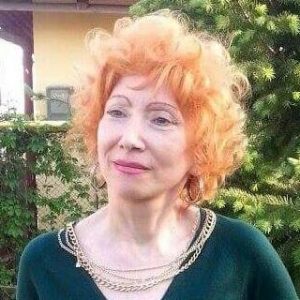 Daniela-Vasiloschi-300x300